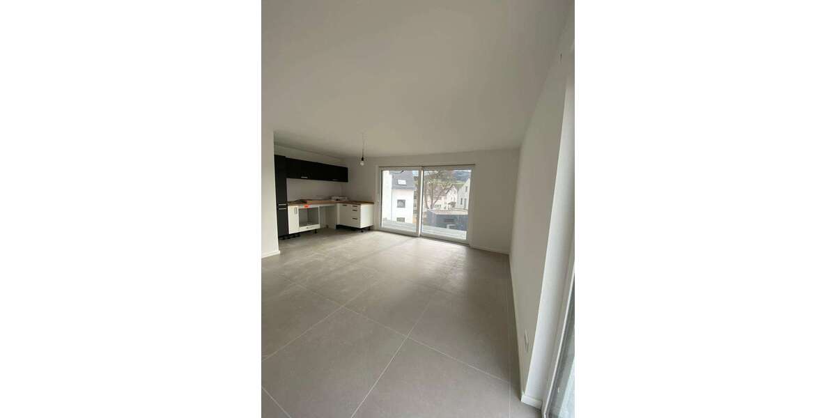 Etagenwohnung Waldstetten - 3 Zimmer, 90 m&sup2;, 1.150&euro; | Angebot:26441876