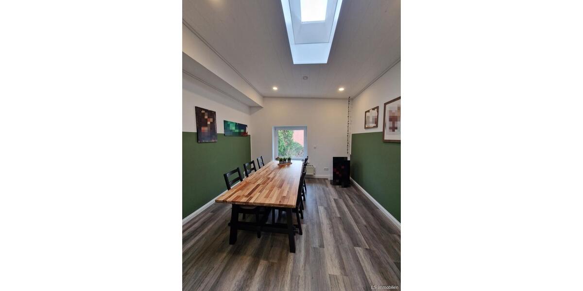 Etagenwohnung Rastede - 4 Zimmer, 125 m&sup2;, 950&euro; | Angebot:25430107