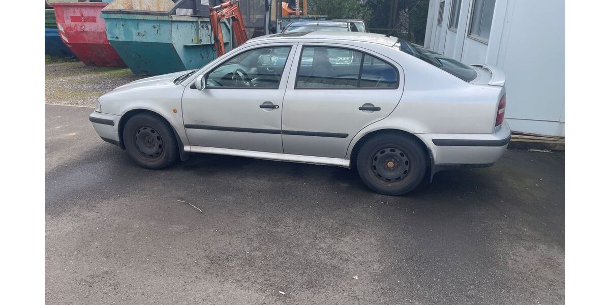 Skoda Octavia 226.389 km 1.290 &euro; Elmstein 67471