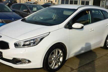Kia ceed Sportswagon 179.000 km 7.400 &euro; Gera 07548