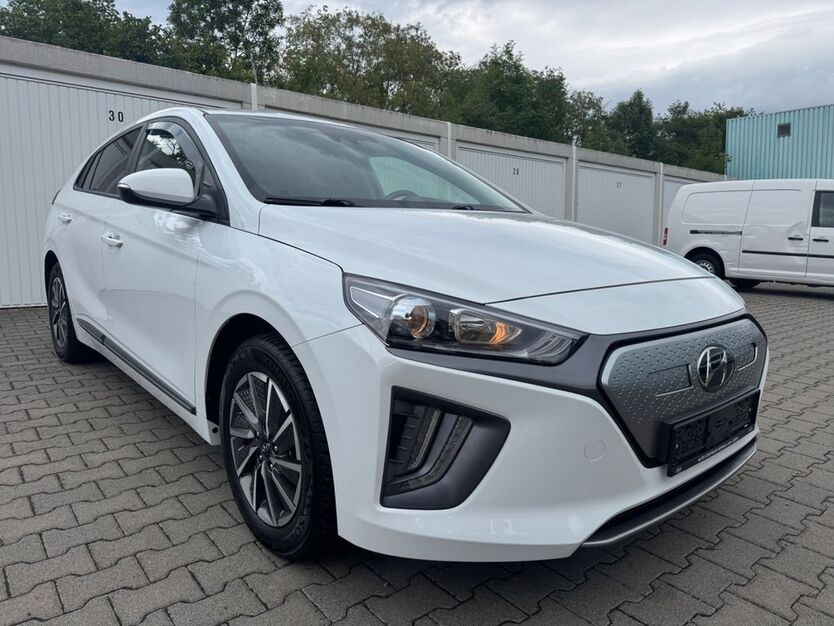 Hyundai IONIQ 55.000 km 14.999 € Worms 67549