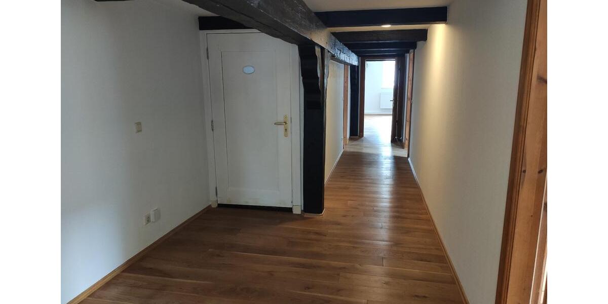 Dachgeschoßwohnung Husum - 3 Zimmer, 95 m&sup2;, 780&euro; | Angebot:26415327