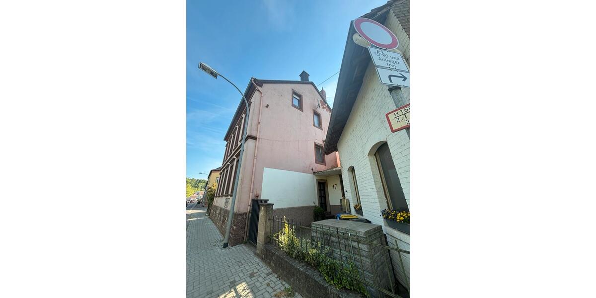 Mehrfamilienhaus, Wohnhaus Neunkirchen Heinitz - 6 Zimmer, 220 m&sup2;, 384.500&euro; | Angebot:26437092