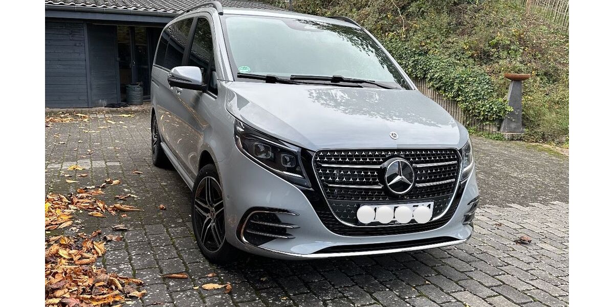 Mercedes-Benz V 300 5.930 km 110.000 &euro; Ettringen 56729