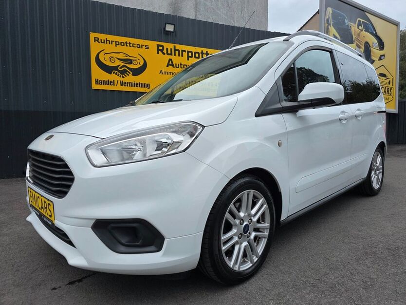 Ford Tourneo Courier 113.011 km 9.390 € Dortmund 44359