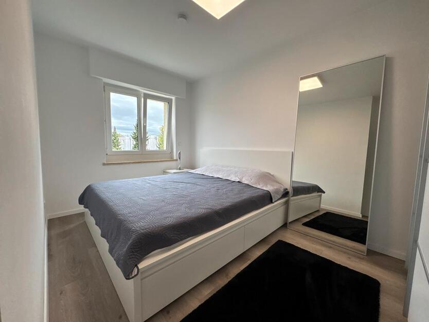 Troisdorf 4-Zimmer Saniert Aufzug Möbliert Voll Ausstattung