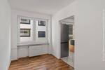 Lichtdurchflutete 3,5-Zimmer-Wohnung mit Balkon im idyllischen Flüsseviertel
