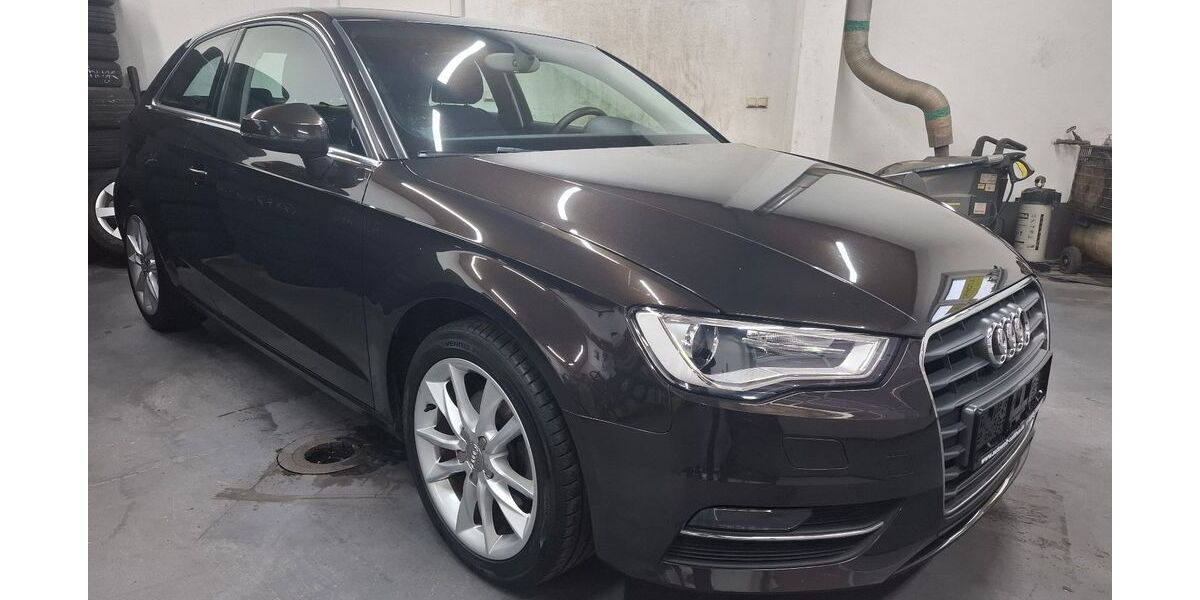 Audi A3 173.867 km 8.990 &euro; Cottbus 03042