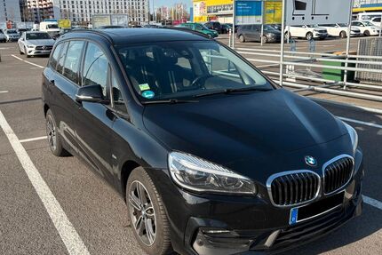 BMW 218 Gran Tourer 62.300 km 19.000 &euro; Berlin 10247