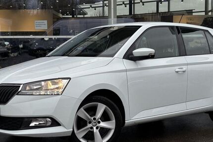 Skoda Fabia 118.000 km 7.840 &euro; Michelfeld 74545