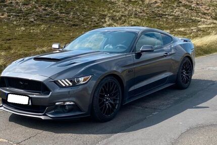 Ford Mustang 92.000 km 28.999 &euro; Bovenau 24796