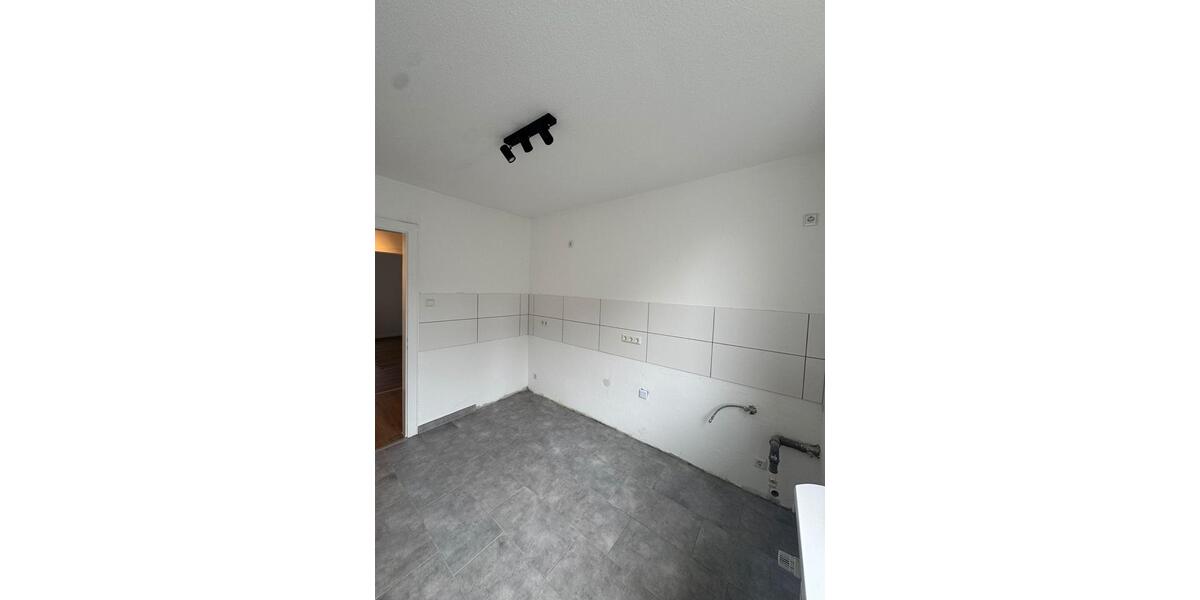Etagenwohnung Siegen - 3 Zimmer, 95 m&sup2;, 239.000&euro; | Angebot:27136704