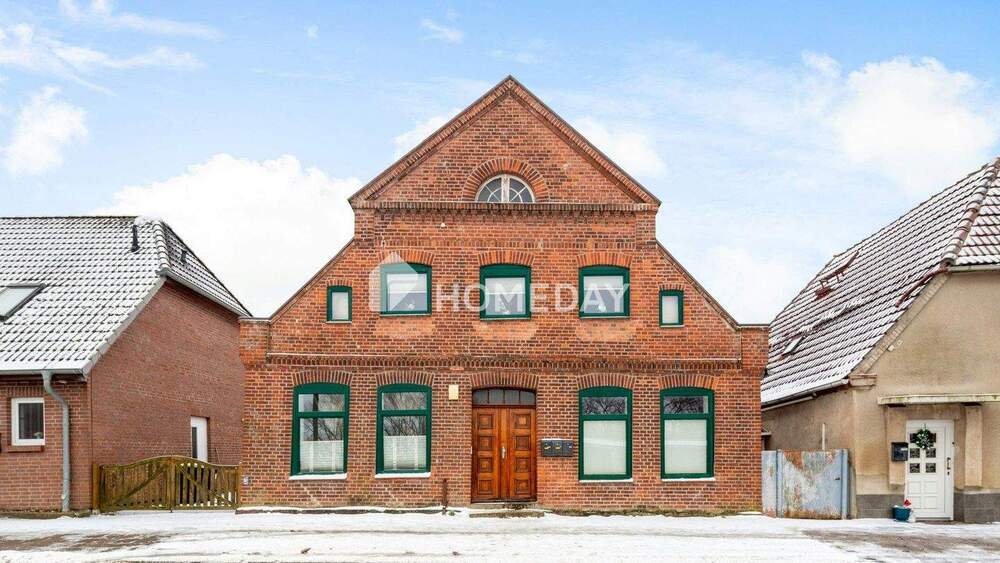 Mehrfamilienhaus, Wohnhaus Schönberg - 7 Zimmer, 146 m&sup2;, 255.000&euro; | Angebot:25684263