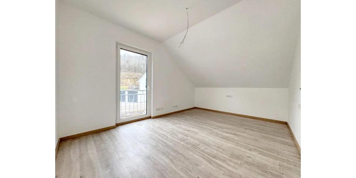 Doppelhaushälfte Bopfingen - 4 Zimmer, 125 m&sup2;, 399.000&euro; | Angebot:26829252
