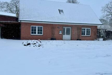 Haus Apen - 4 Zimmer, 115 m&sup2;, 1.190&euro; | Angebot:25546697