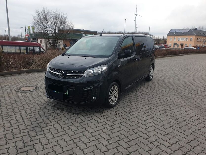 Opel Vivaro 56.000 km 29.999 € Meerane 08393