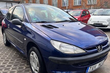Peugeot 206 155.000 km 1.290 &euro; Berlin 13403