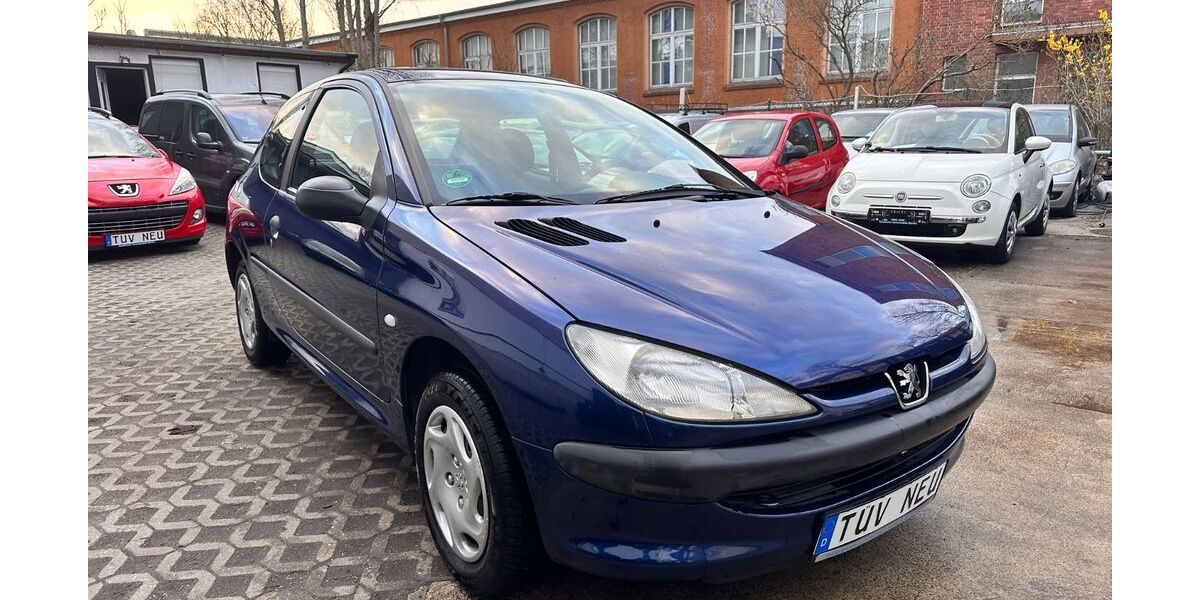Peugeot 206 155.000 km 1.290 &euro; Berlin 13403