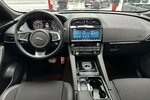 Jaguar F-Pace 3,0 D AWD R-Sport +AHK+Panorama+Navi+Kamera 92.200 km 28.990 &euro; Jaderberg 26349