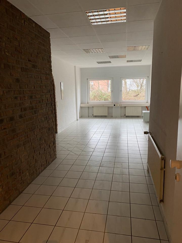 Zentrale BüroGewerbefläche in Bergheim - ab sofort verfügbar zimmer