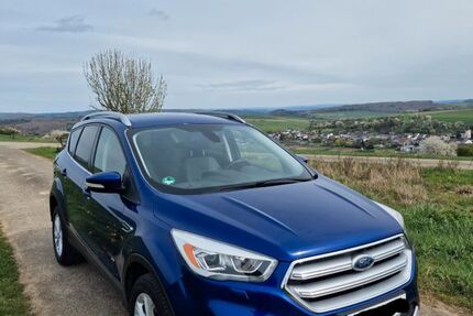 Ford Kuga 101.500 km 12.900 &euro; Welschbillig 54298