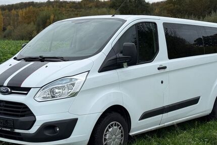 Ford Tourneo Custom 207.000 km 11.499 € Hamm 59077