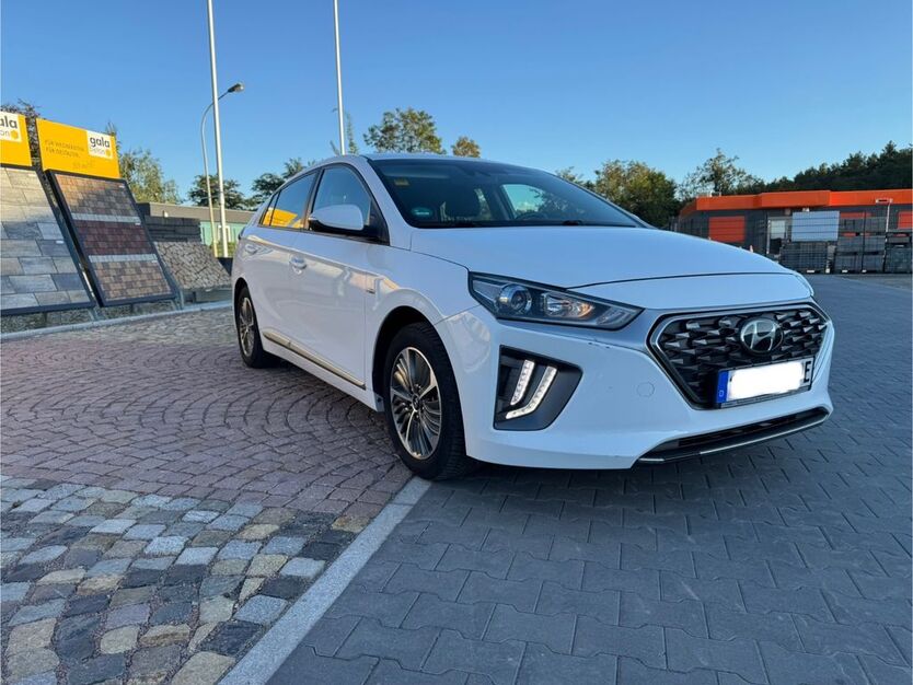 Hyundai IONIQ 15.100 km 19.000 € Wustermark 14641