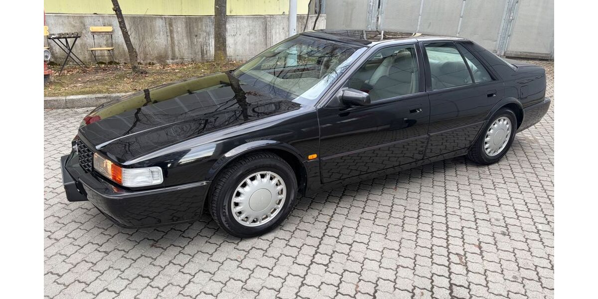 Cadillac STS 125.444 km 3.999 &euro; München 81929