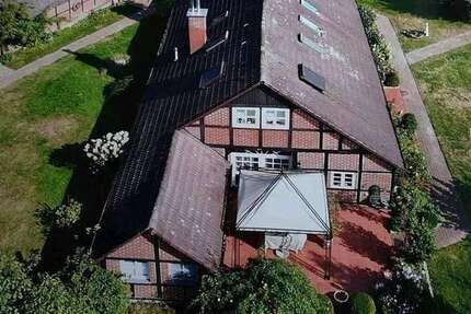Haus Herzlake - 11 Zimmer, 240 m&sup2;, 329.000&euro; | Angebot:26071091