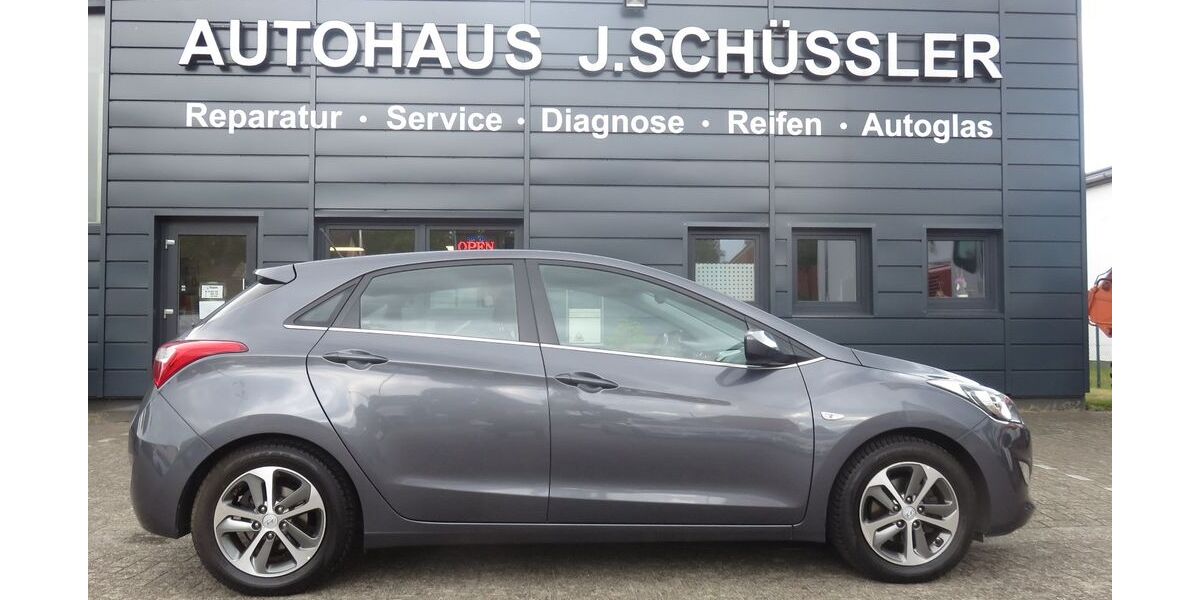 Hyundai i30 86.067 km 12.600 &euro; Delmenhorst 27753