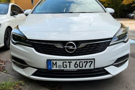 Opel Astra 93.000 km 10.300 € München 81377