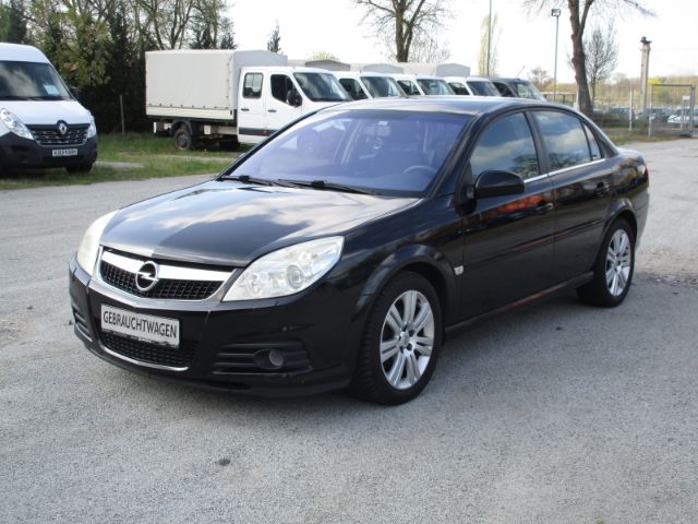 Opel Vectra 221.641 km 2.980 &euro; Fürstenwalde 15517