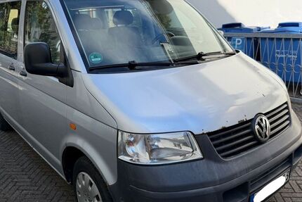 VW T5 Transporter 450.000 km 2.750 &euro; München 81827