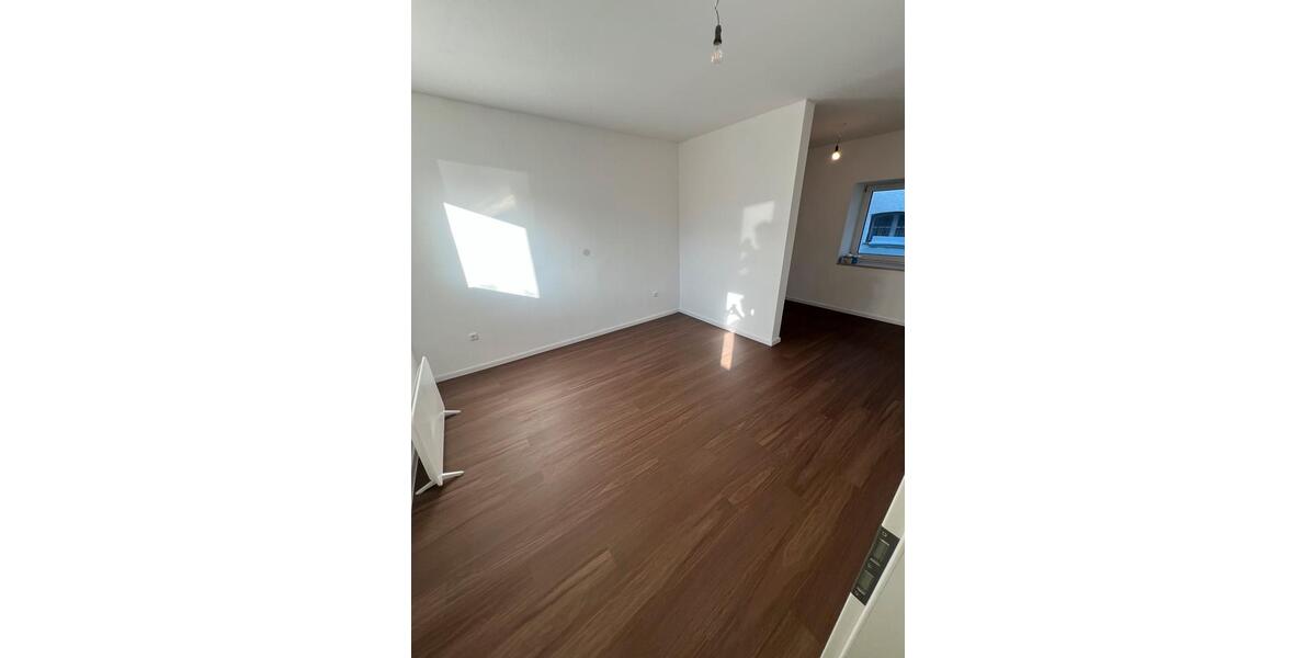 Erdgeschoßwohnung Hengersberg - 2.5 Zimmer, 58 m&sup2;, 600&euro; | Angebot:26163077