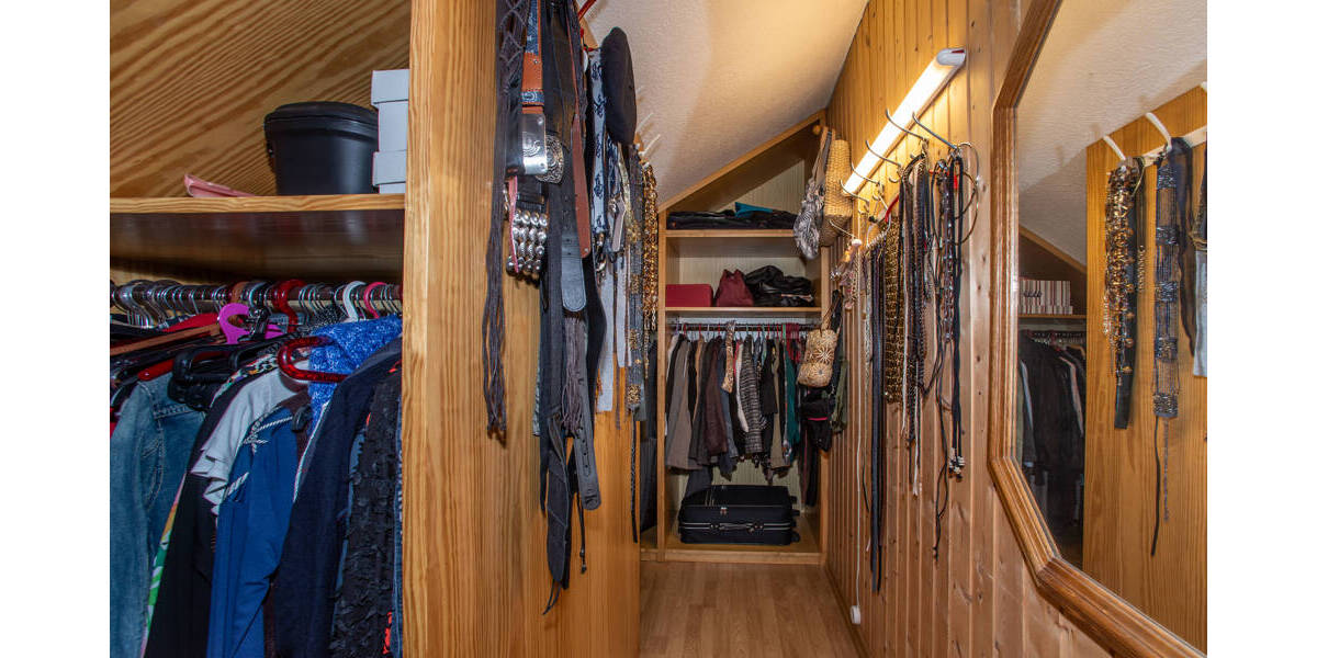 Einfamilienhaus Nohfelden / Walhausen Walhausen - 7 Zimmer, 213 m&sup2;, 255.000&euro; | Angebot:25687879