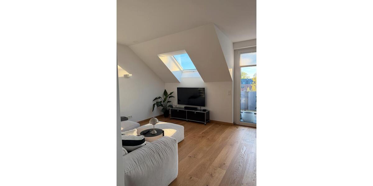 Etagenwohnung Isernhagen - 2.5 Zimmer, 84 m&sup2;, 1.598&euro; | Angebot:26375696