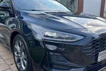 Ford Focus 124.980 km 14.880 &euro; Zeven 27404