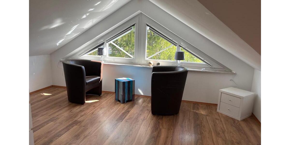 Dachgeschoßwohnung Berlin Neukölln - 2 Zimmer, 75 m&sup2;, 1.450&euro; | Angebot:26316663
