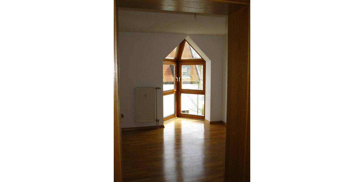 Etagenwohnung Landshut West - 2 Zimmer, 67 m&sup2;, 305.000&euro; | Angebot:26884149