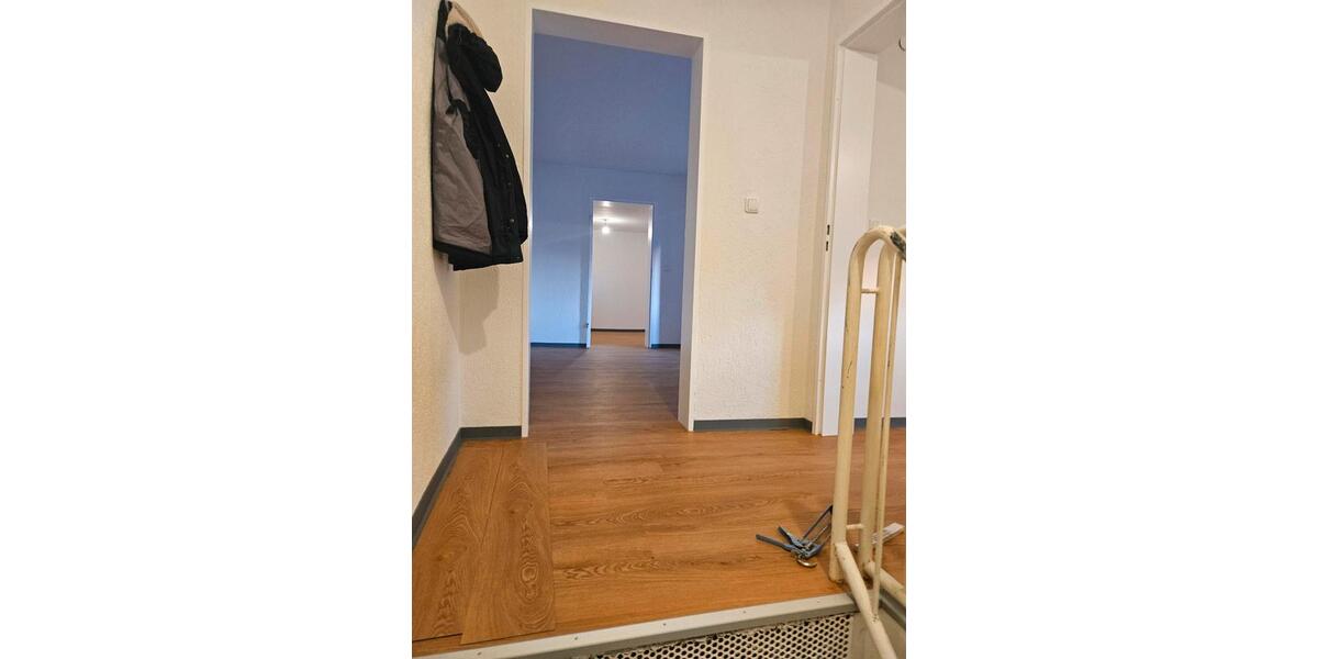 Frisch Renoviertes 4ZKBHaus und Parkplatz in 61184 Karben 4 zimmer