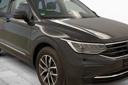 VW Tiguan 37.353 km 27.400 € Barchfeld Immelborn 36456