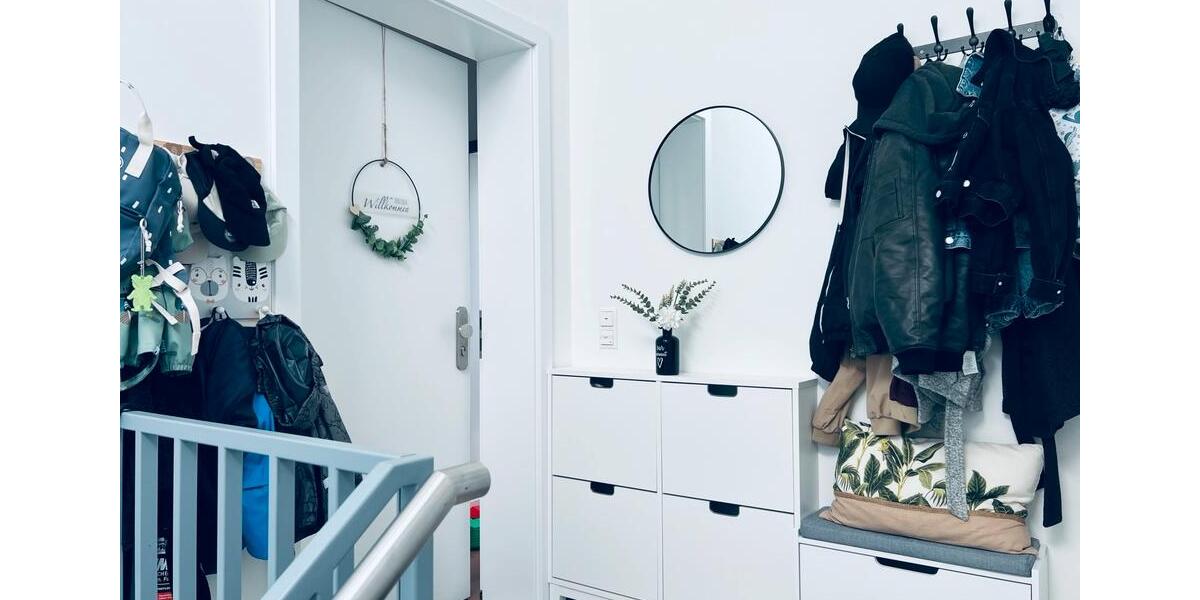 Moderne Dachgeschosswohnung ohne Provision 3.5 zimmer