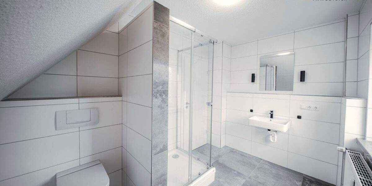 Einfamilienhaus Wiefelstede - 6 Zimmer, 130 m&sup2;, 299.000&euro; | Angebot:24824493