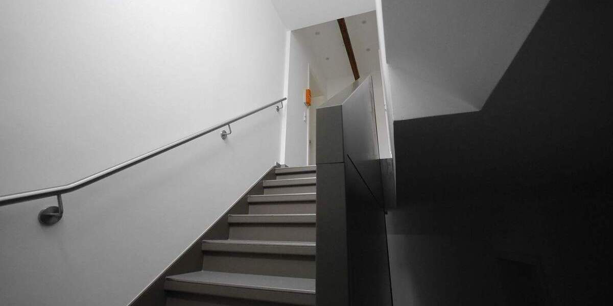 Etagenwohnung Erfurt Altstadt - 3 Zimmer, 96 m&sup2;, 1.160&euro; | Angebot:25399476