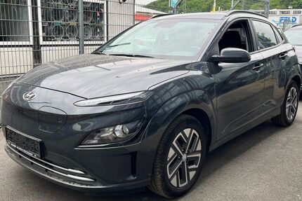 Hyundai KONA 53.723 km 17.400 &euro; Eitorf 53783