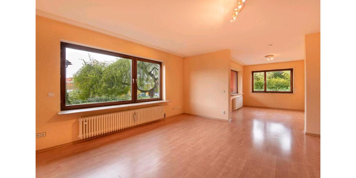 Doppelhaushälfte Röttingen - 7 Zimmer, 230 m&sup2;, 448.000&euro; | Angebot:26765969