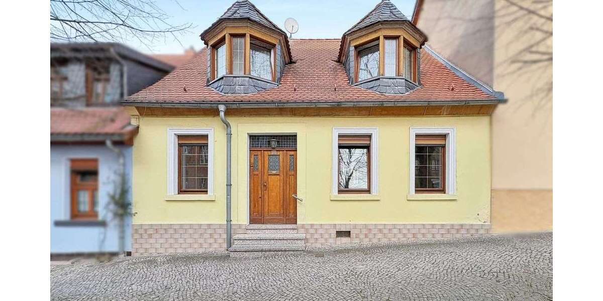 Einfamilienhaus Bernburg - 6 Zimmer, 110 m&sup2;, 69.372&euro; | Angebot:26737127