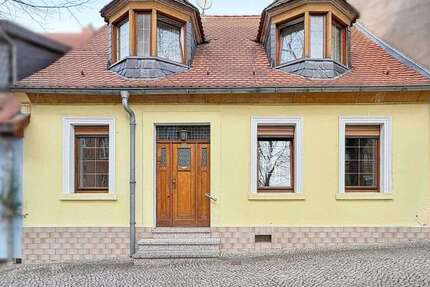 Haus Bernburg - 6 Zimmer, 110 m&sup2;, 69.372&euro; | Angebot:26737127