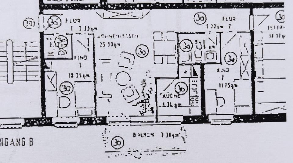 Helle 4-Raum-Wohnung mit Balkon + Stellplatz