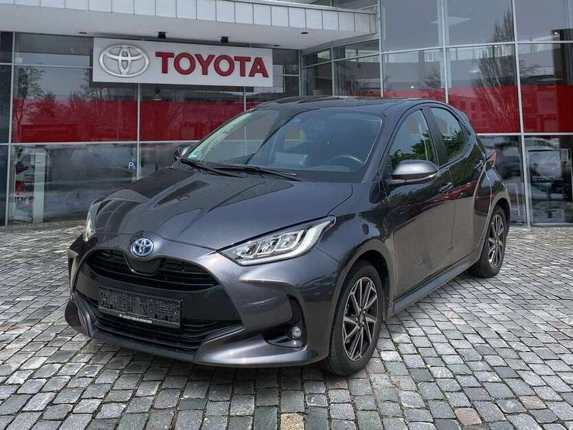 Yaris